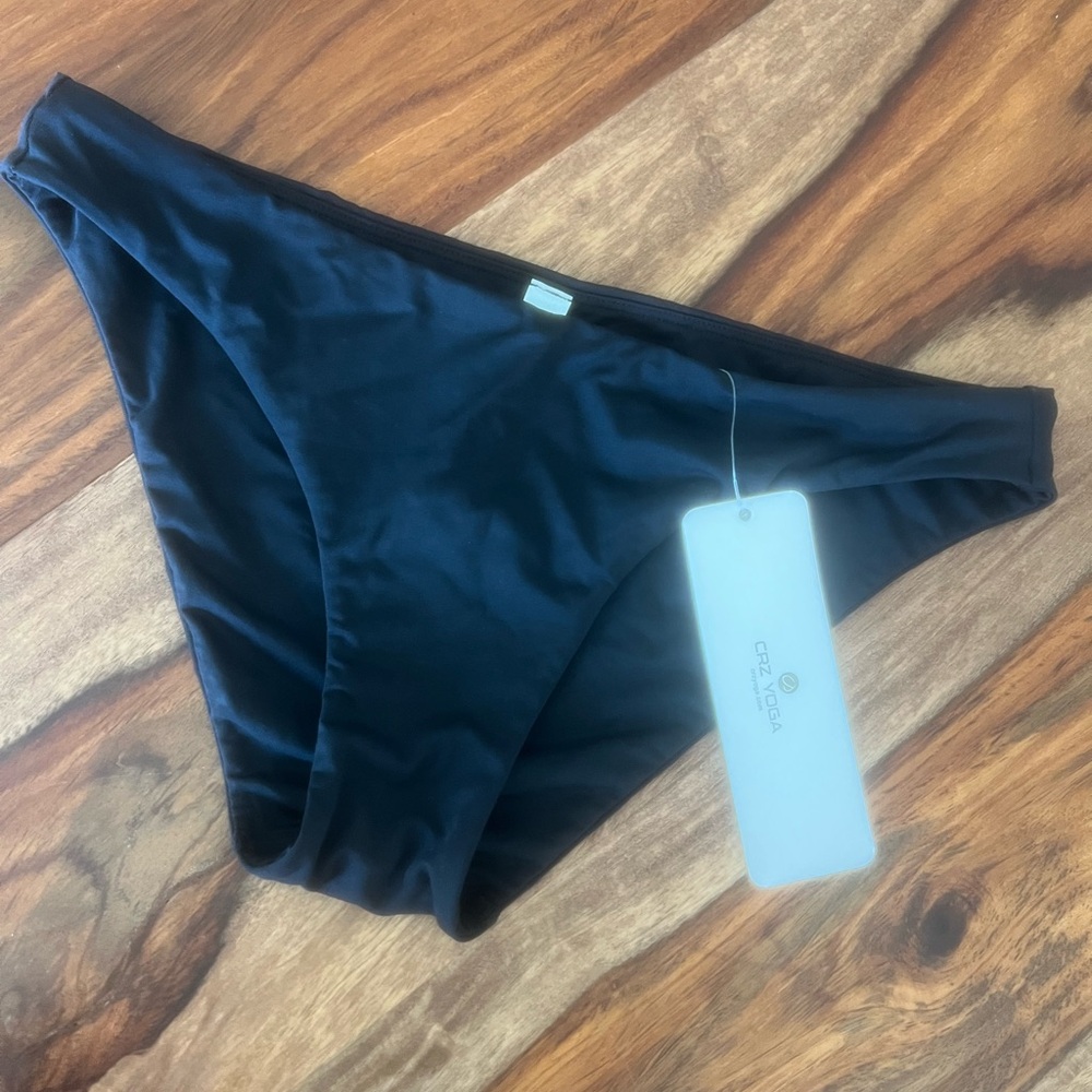 CRZ YOGA NWT Solid Black Bikini Bottom Size S